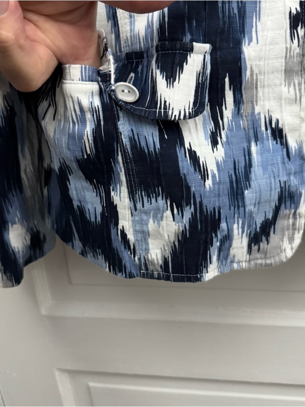 Alfred Dunner Blue Ikat Print Jacket Zip Front Lightweight Size 18 - Picture 4 of 10